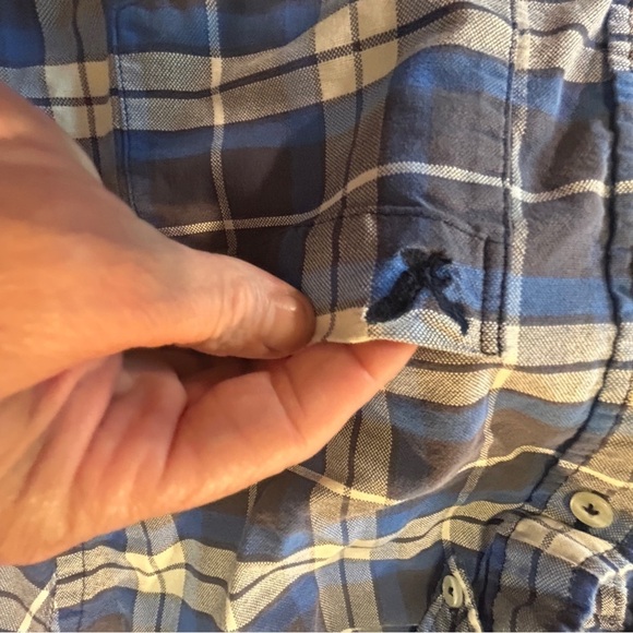 0033 American Eagle Men's Blue Plaid Shirt size large - Picture 7 of 7